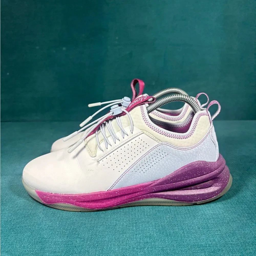 Clove Sneakers White Lace Up Toggle Shoes Womens Size 8.5